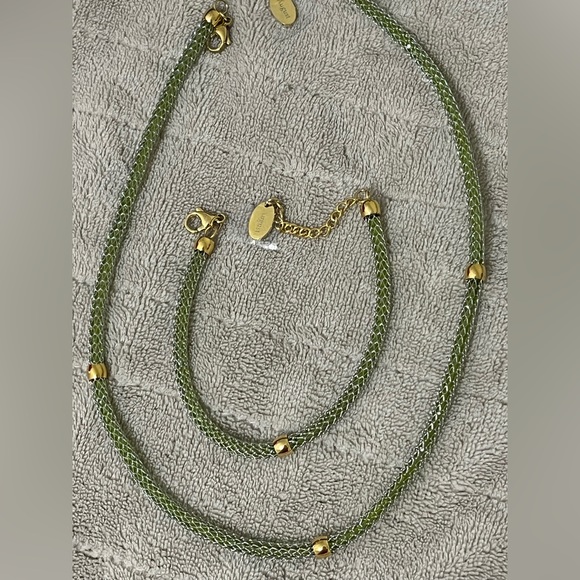 Danbury Mint August birthstone inspired necklace and bracelet set. NWOT - Picture 7 of 7